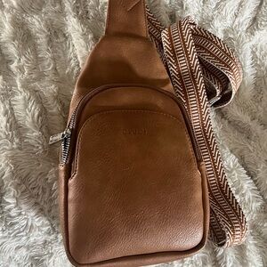 Crossbody sling bag/purse NWT